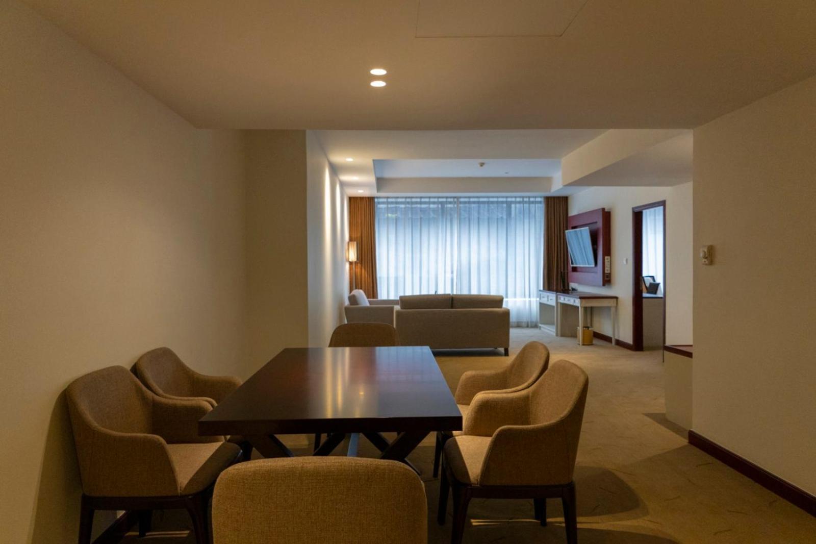 Hotel Thanlwin 4*