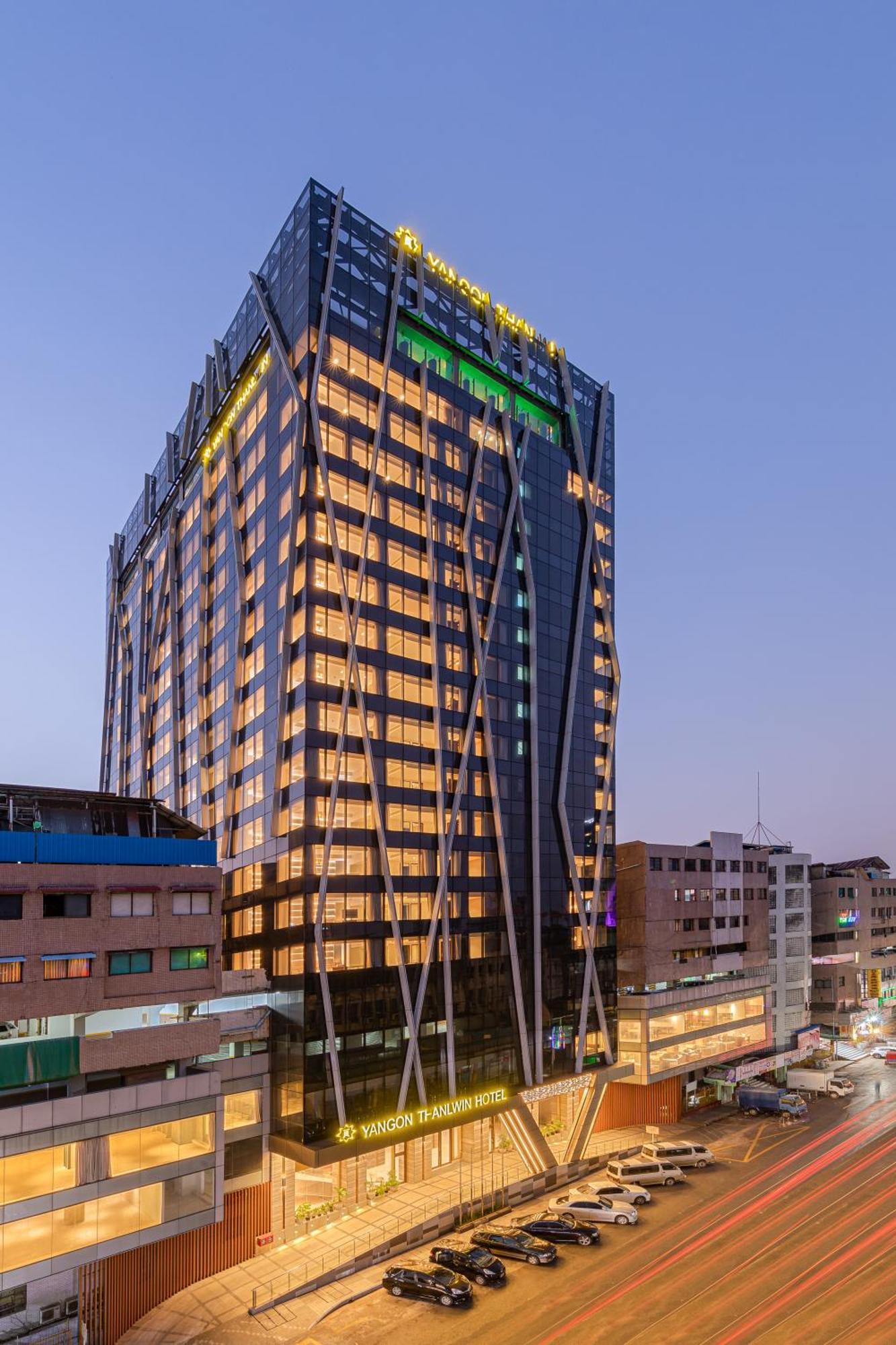 Thanlwin Hotel
